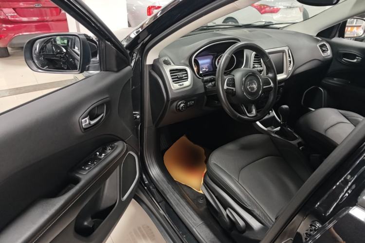 Used Jeep Compass 2017 200T Automatic Family Edition Driver Seat