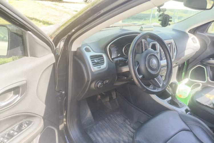 Used Jeep Compass 2017 200T Automatic Family Edition Driver Seat