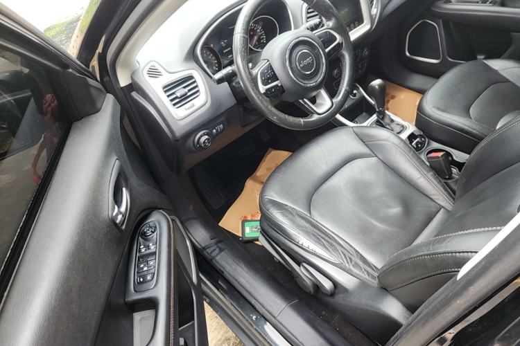 Used Jeep Compass 2017 200T Automatic Family Edition Driver Seat