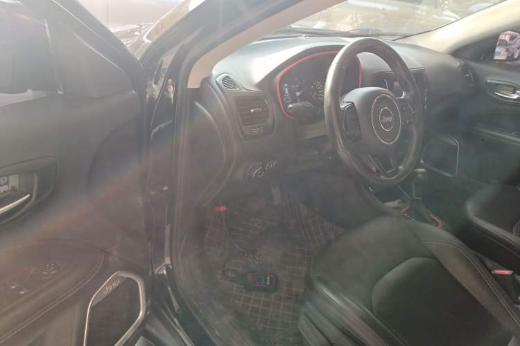 Used Jeep Compass 2017 200T Automatic Family Edition Driver Seat