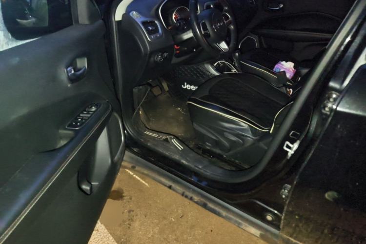 Used Jeep Compass 2017 200T Automatic Family Edition Driver Seat