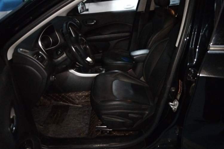Used Jeep Compass 2017 200T Automatic Family Edition Driver Seat