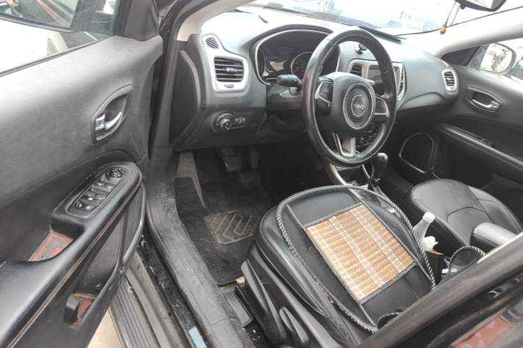 Used Jeep Compass 2017 200T Automatic Family Edition Driver Seat