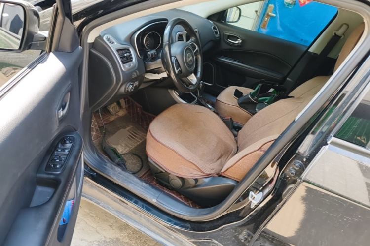 Used Jeep Compass 2017 200T Automatic Family Edition Driver Seat