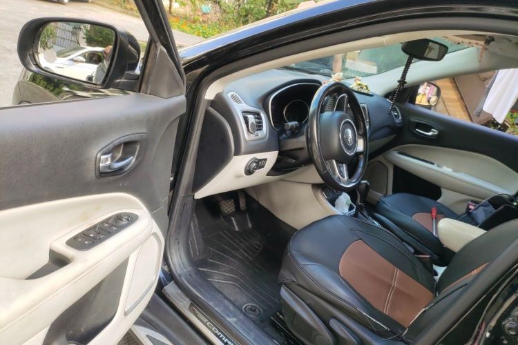 Used Jeep Compass 2017 200T Automatic Family Edition Driver Seat