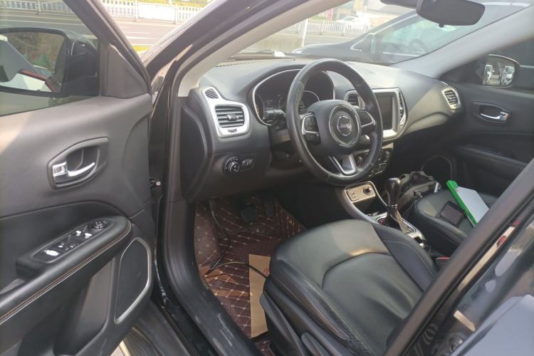 Used Jeep Compass 2017 200T Automatic Family Edition Driver Seat