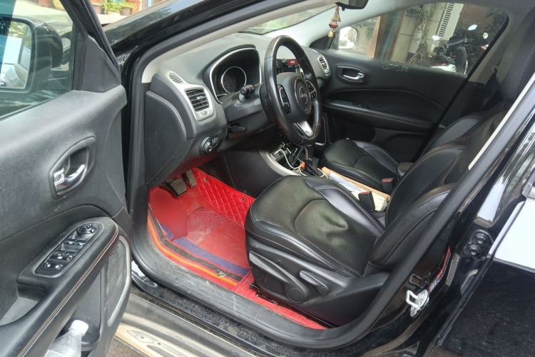 Used Jeep Compass 2017 200T Automatic Family Edition Driver Seat