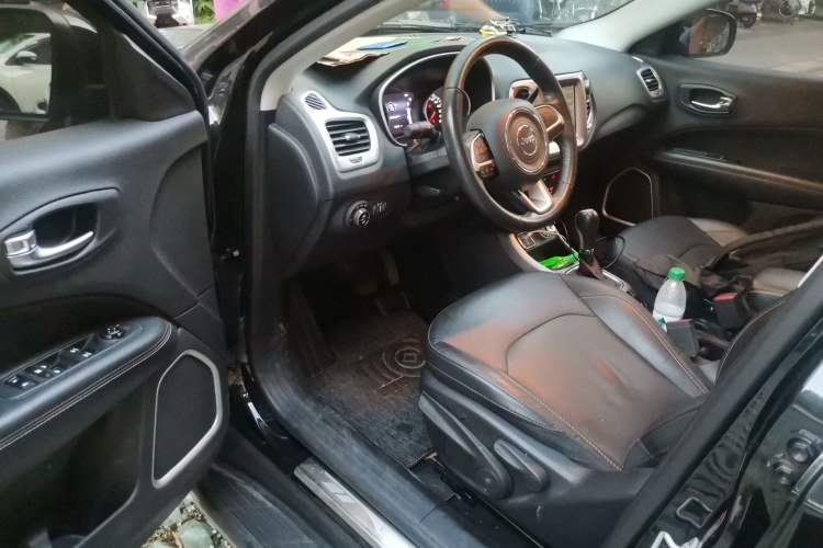 Used Jeep Compass 2017 200T Automatic Family Edition Driver Seat