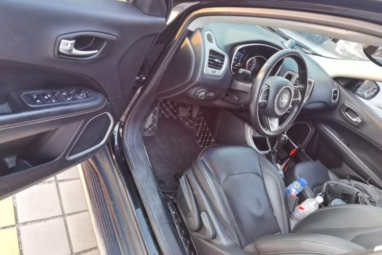 Used Jeep Compass 2017 200T Automatic Family Edition Driver Seat
