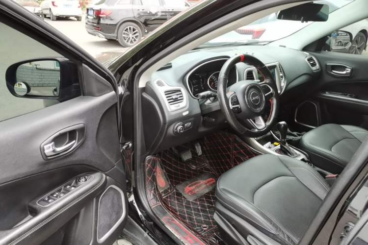 Used Jeep Compass 2017 200T Automatic Family Edition Driver Seat