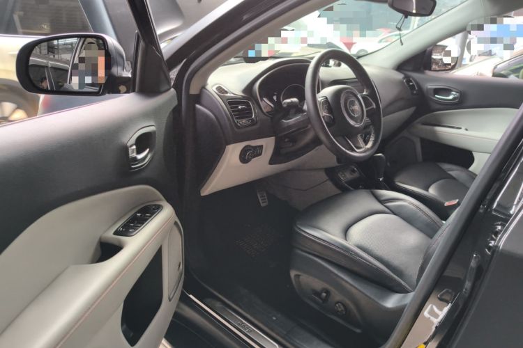 Used Jeep Compass 2017 200T Automatic Prestige Edition Driver Seat