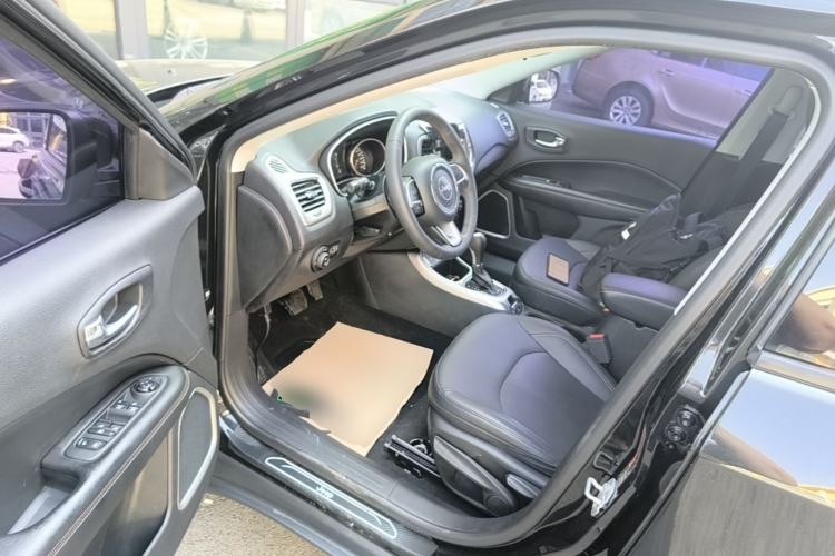 Used Jeep Compass 2017 200T Automatic Family Edition Driver Seat