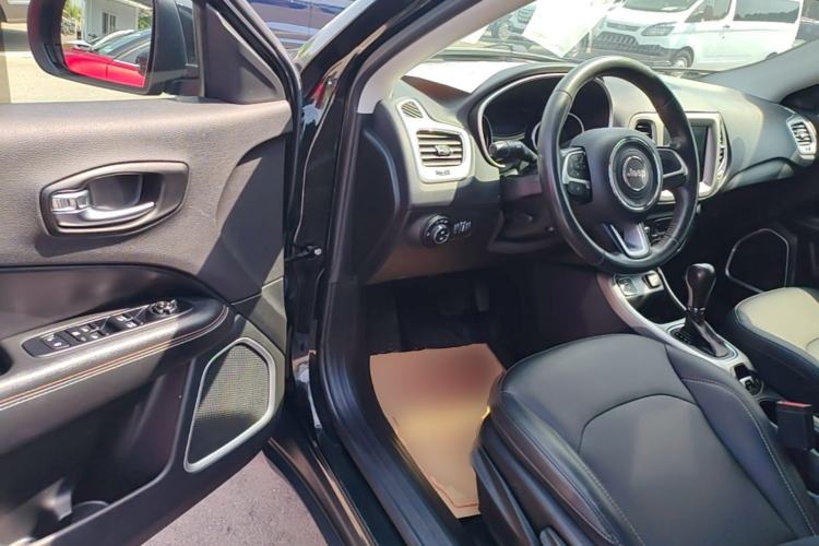Used Jeep Compass 2017 200T Automatic Family Edition Driver Seat