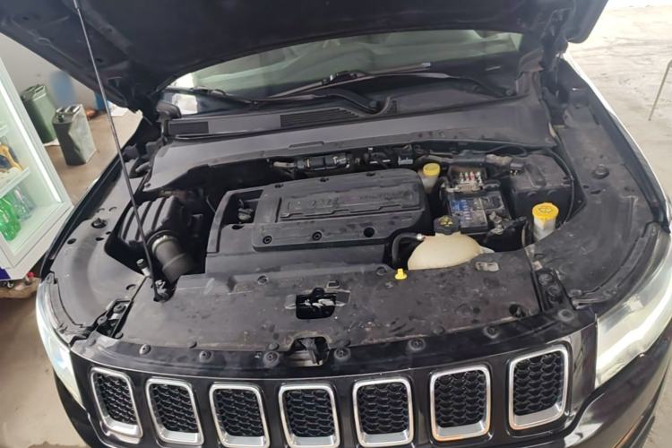 Used Jeep Compass 2017 200T Automatic Family Edition Engine Bay
