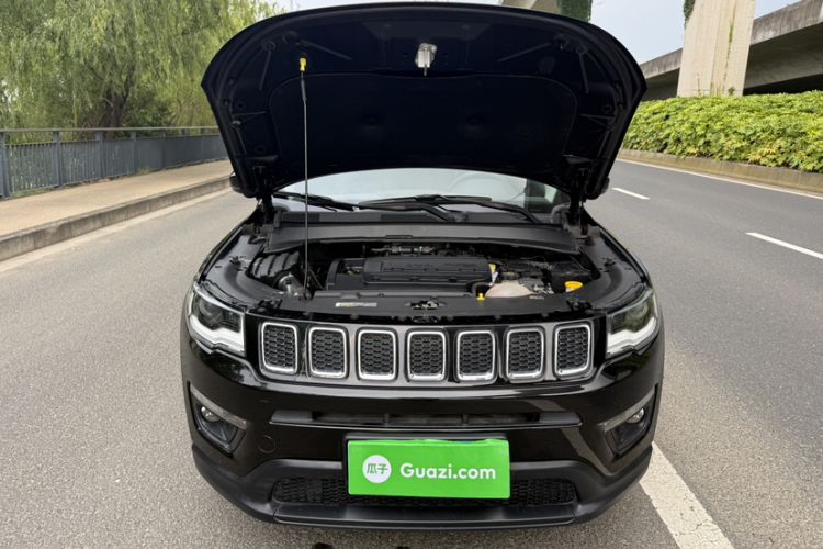 Used Jeep Compass 2017 200T Automatic Enjoyment Version Engine Bay