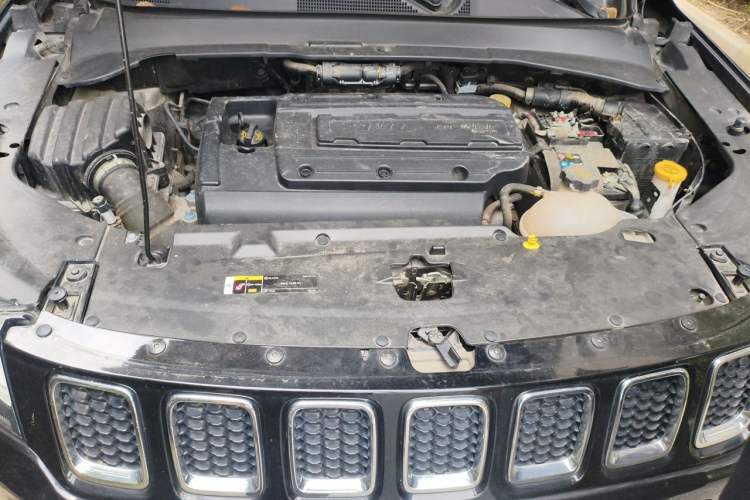 Used Jeep Compass 2017 200T Automatic Family Edition Engine Bay