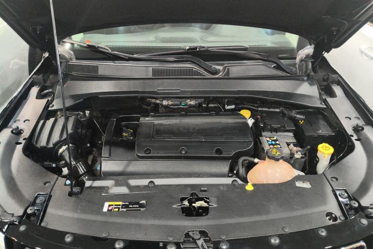 Used Jeep Compass 2017 200T Automatic Family Edition Engine Bay