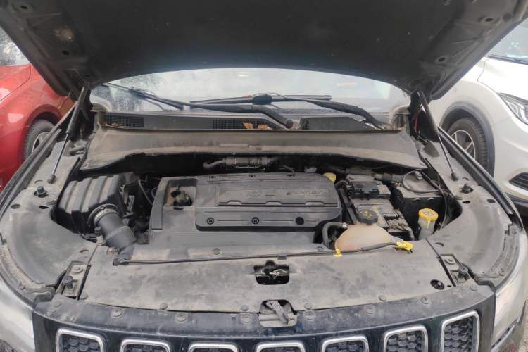 Used Jeep Compass 2017 200T Automatic Family Edition Engine Bay