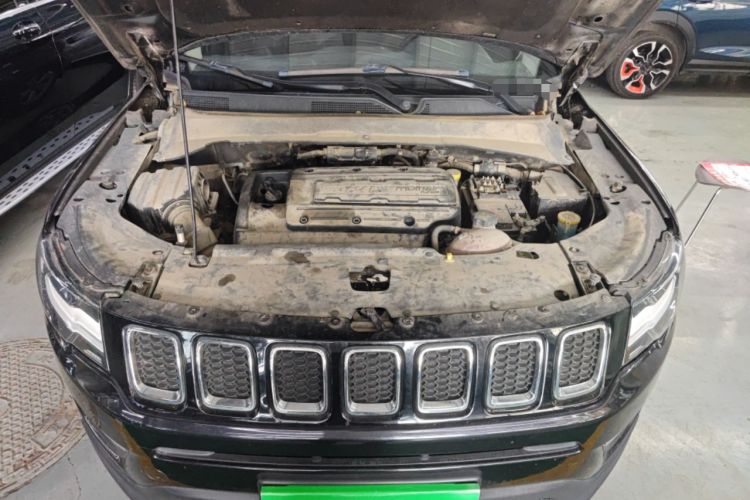 Used Jeep Compass 2017 200T Automatic Family Edition Engine Bay