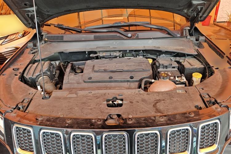 Used Jeep Compass 2017 200T Automatic Prestige Edition Engine Bay