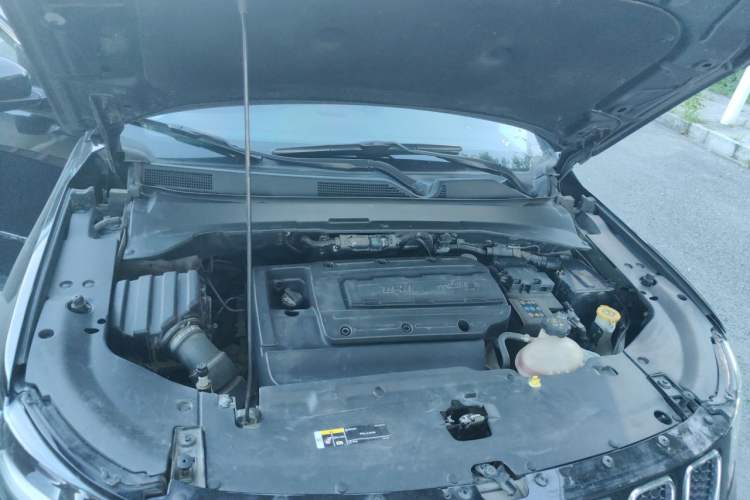 Used Jeep Compass 2017 200T Automatic Enjoyment Version Engine Bay