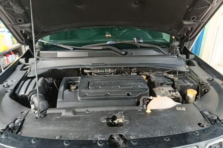 Used Jeep Compass 2017 200T Automatic Family Edition Engine Bay