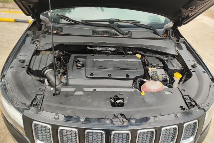Used Jeep Compass 2017 200T Automatic Family Edition Engine Bay