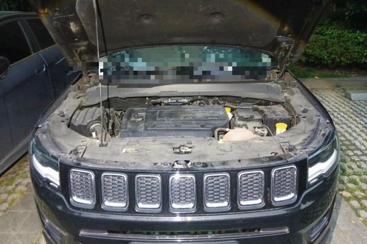 Used Jeep Compass 2017 200T Automatic Enjoyment Version Engine Bay
