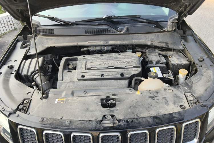 Used Jeep Compass 2017 200T Automatic Prestige Edition Engine Bay
