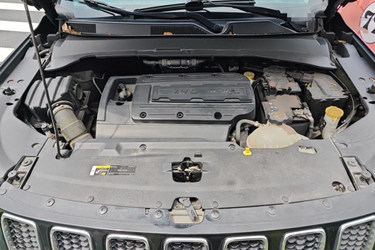Used Jeep Compass 2017 200T Automatic Family Edition Engine Bay