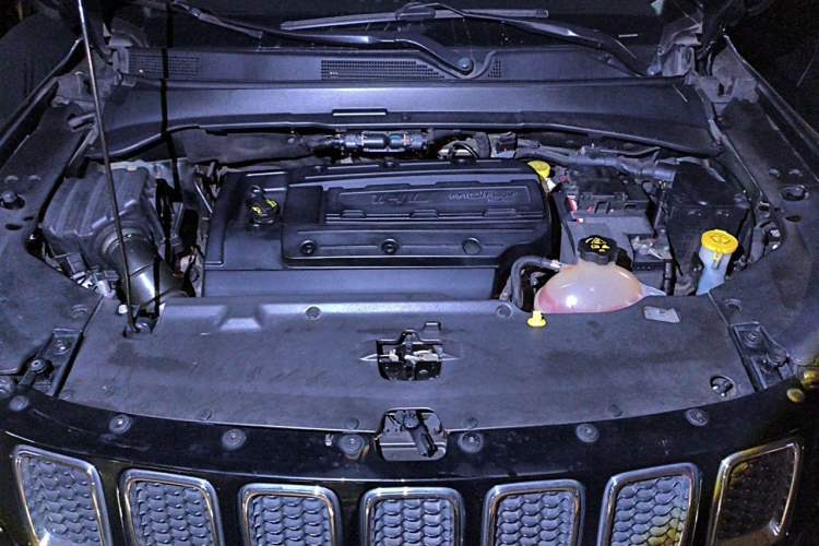 Used Jeep Compass 2017 200T Automatic Family Edition Engine Bay