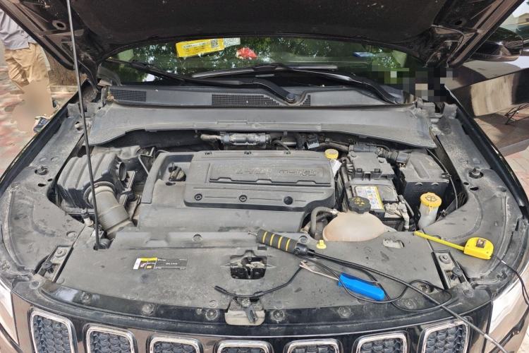 Used Jeep Compass 2017 200T Automatic Family Edition Engine Bay