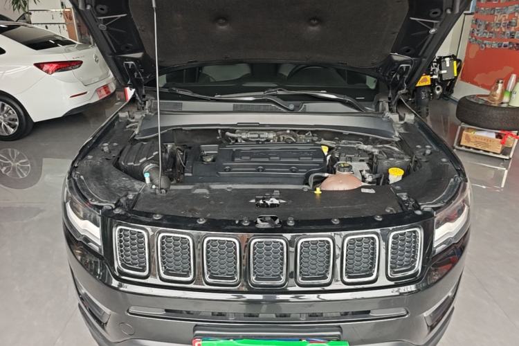 Used Jeep Compass 2017 200T Automatic Family Edition Engine Bay