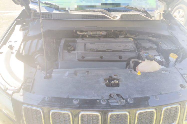 Used Jeep Compass 2017 200T Automatic Family Edition Engine Bay