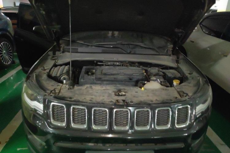 Used Jeep Compass 2017 200T Automatic Family Edition Engine Bay