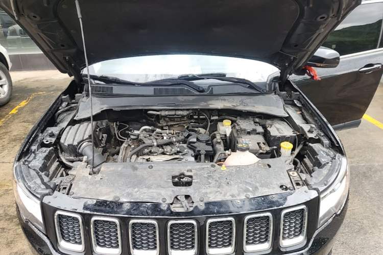 Used Jeep Compass 2017 200T Automatic Family Edition Engine Bay