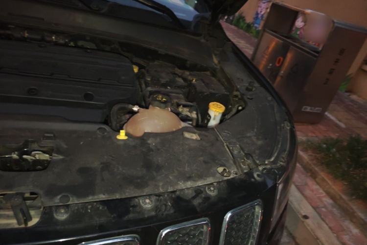 Used Jeep Compass 2017 200T Automatic Family Edition Engine Bay Left