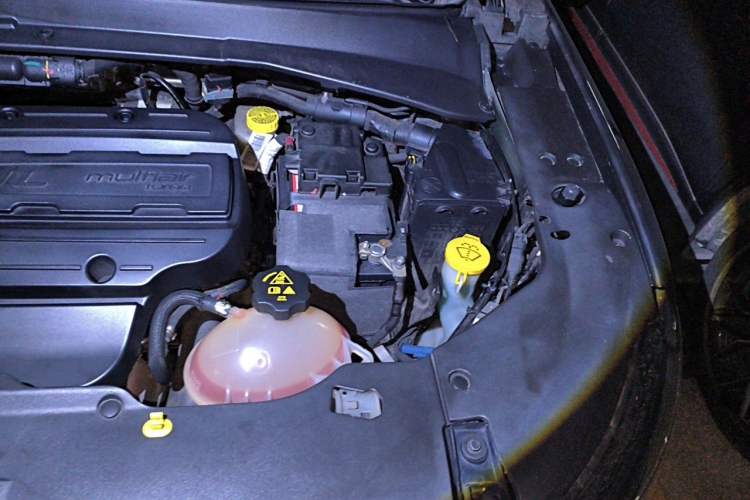 Used Jeep Compass 2017 200T Automatic Family Edition Engine Bay Left
