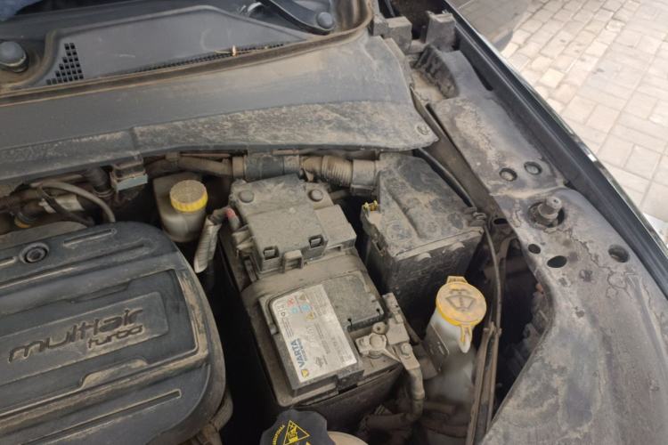 Used Jeep Compass 2017 200T Automatic Family Edition Engine Bay Left