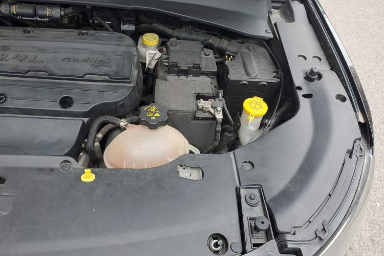 Used Jeep Compass 2017 200T Automatic Enjoyment Edition Engine Bay Left