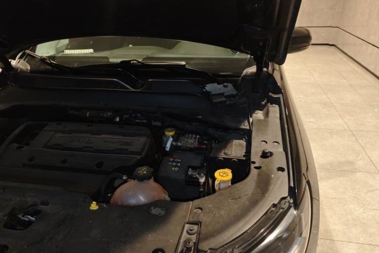 Used Jeep Compass 2017 200T Automatic Family Edition Engine Bay Left