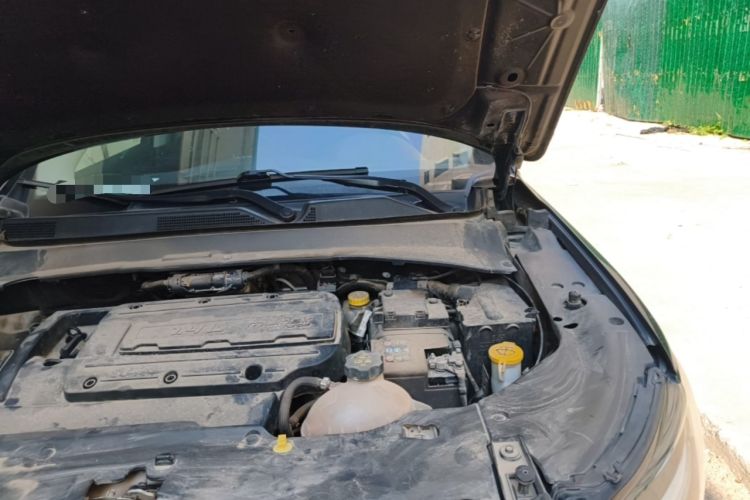 Used Jeep Compass 2017 200T Automatic Family Edition Engine Bay Left