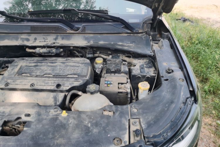 Used Jeep Compass 2017 200T Automatic Family Edition Engine Bay Left
