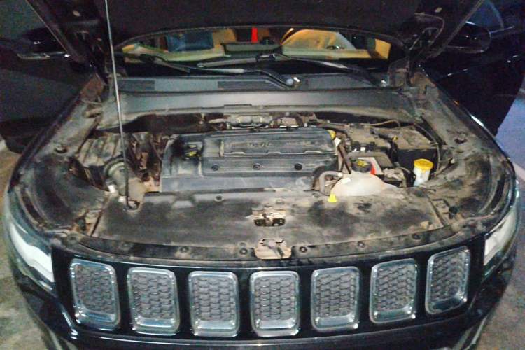 Used Jeep Compass 2017 200T Automatic Prestige Edition Engine Bay
