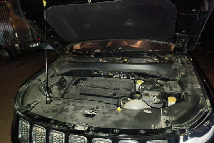 Used Jeep Compass 2017 200T Automatic Family Edition Engine Bay