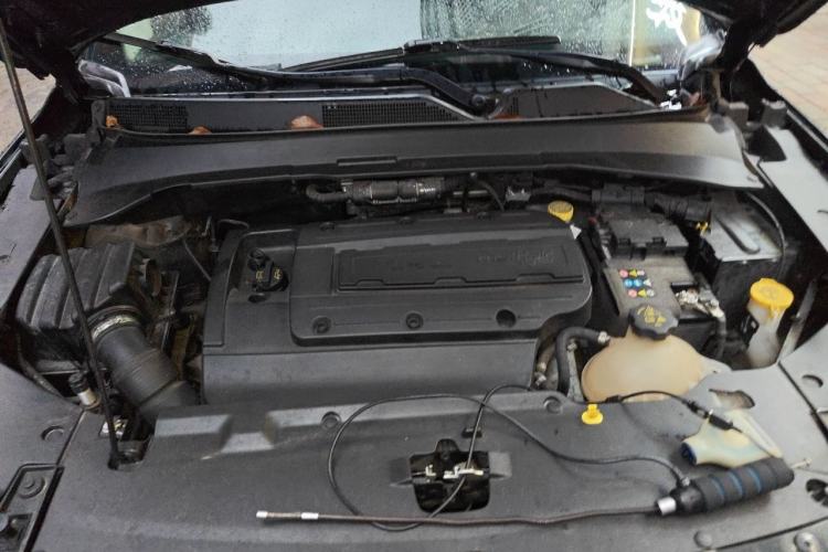Used Jeep Compass 2017 200T Automatic Family Edition Engine Bay