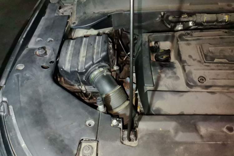 Used Jeep Compass 2017 200T Automatic Family Edition Engine Bay Right