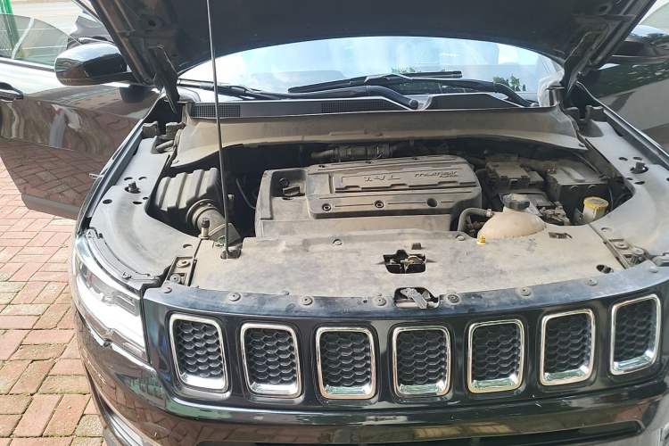 Used Jeep Compass 2017 200T Automatic Family Edition Engine Bay Right
