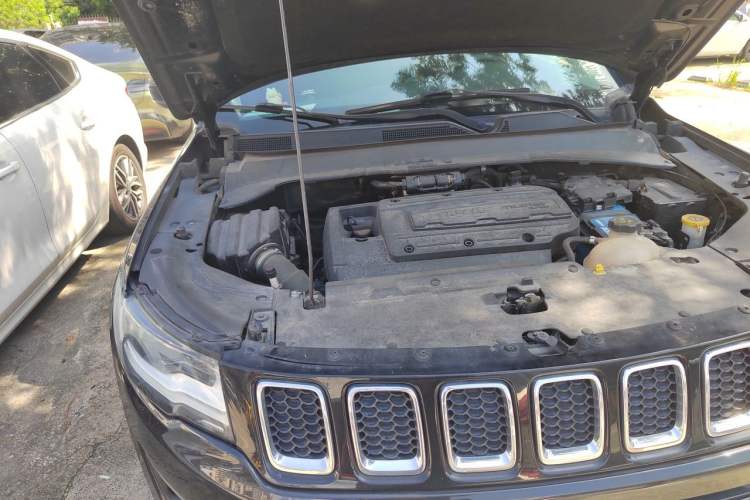 Used Jeep Compass 2017 200T Automatic Enjoyment Version Engine Bay Right