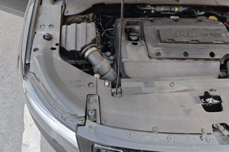 Used Jeep Compass 2017 200T Automatic Family Edition Engine Bay Right